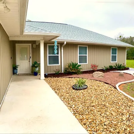 Villa Pensacola Coastal Retreat Near Uwf Family-Friendly
